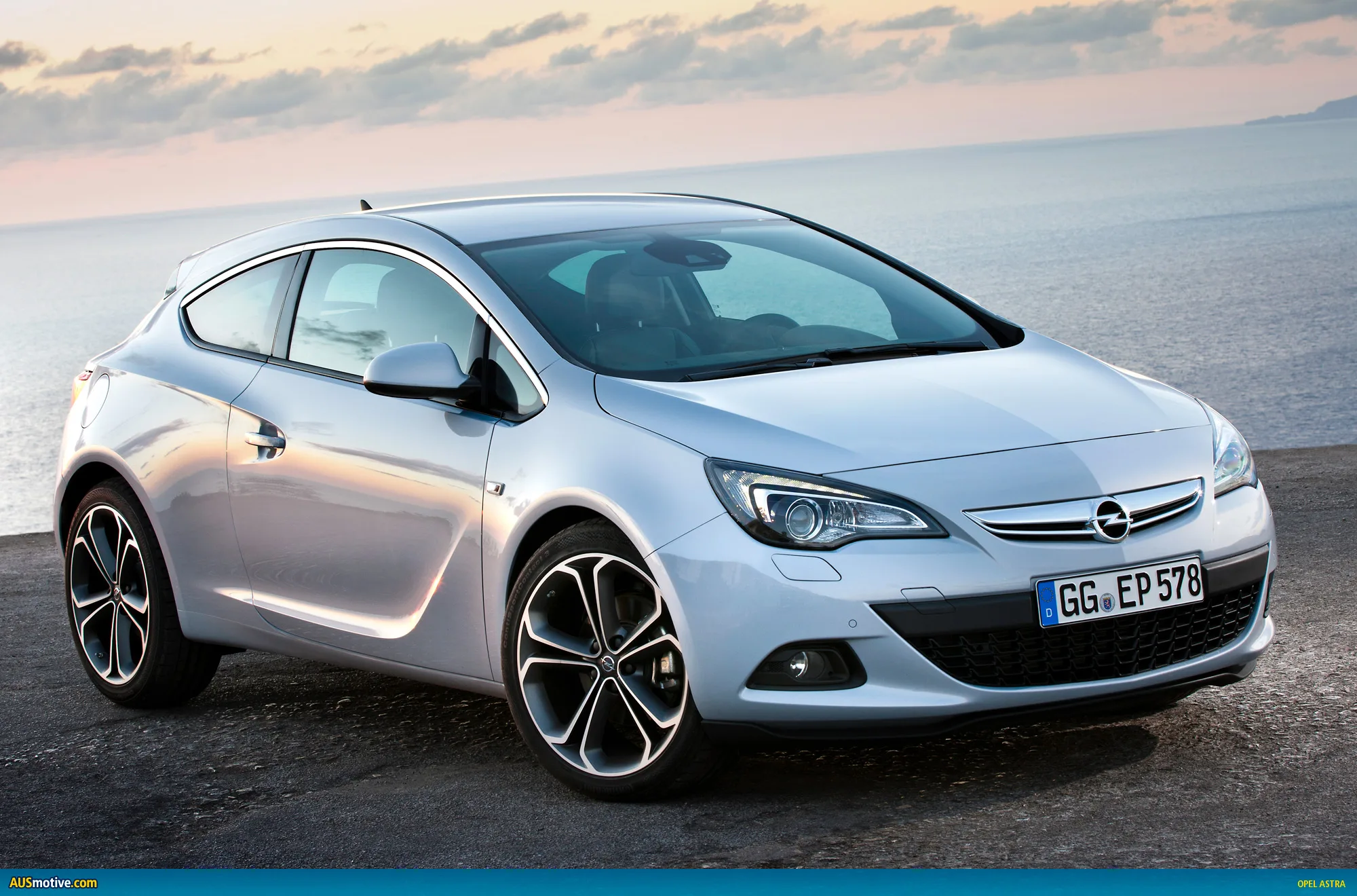 Opel Astra Adscont