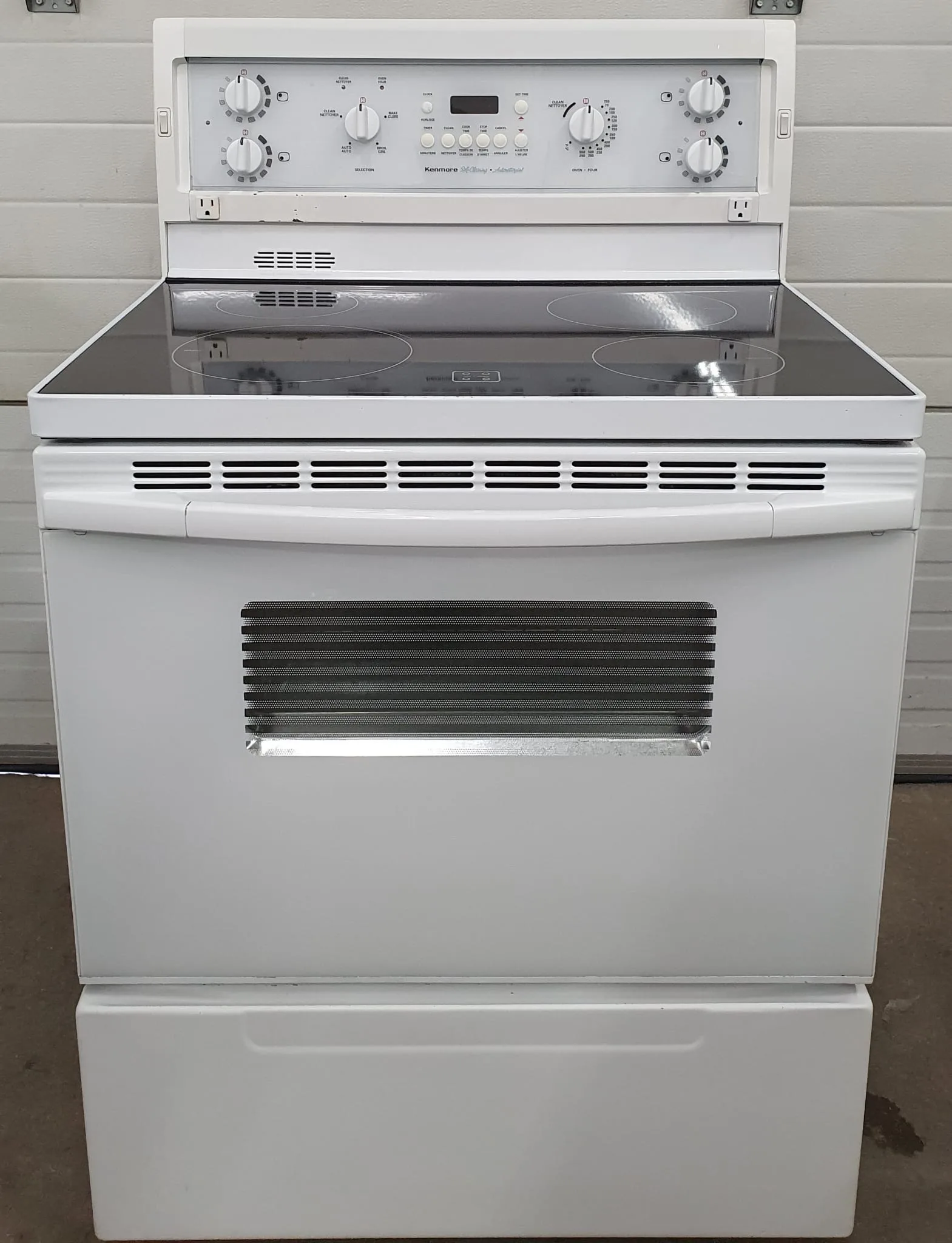 Order Your Used Kenmore Electrical Stove C880 6887579 Today