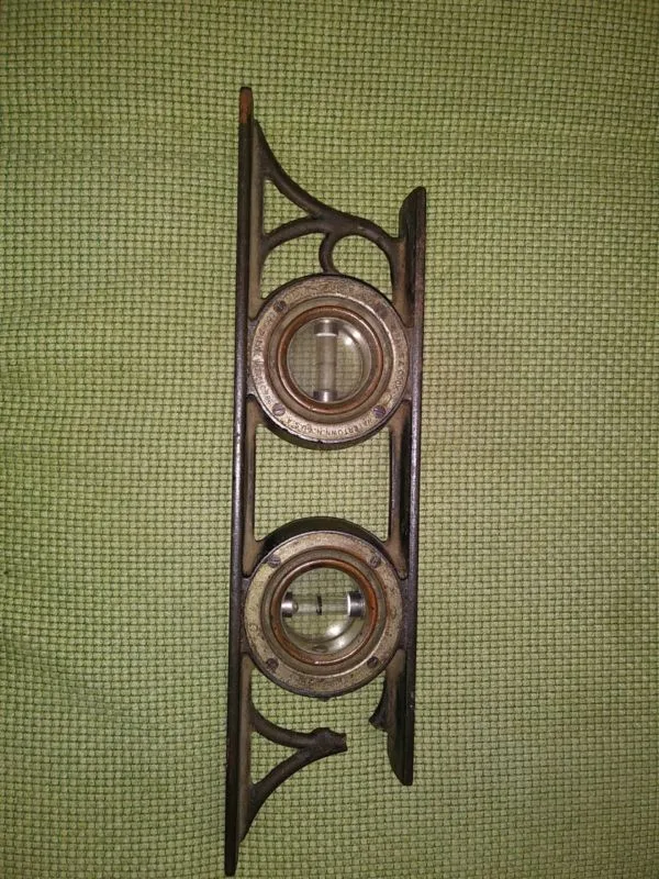 Partial Incomplete Davis And Cook Cast Iron Level Antique Vintage Antique Price Guide
