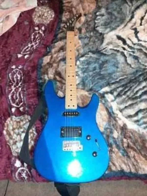 Peavey Tracer Deluxe 1989 Metallic Blue Reverb