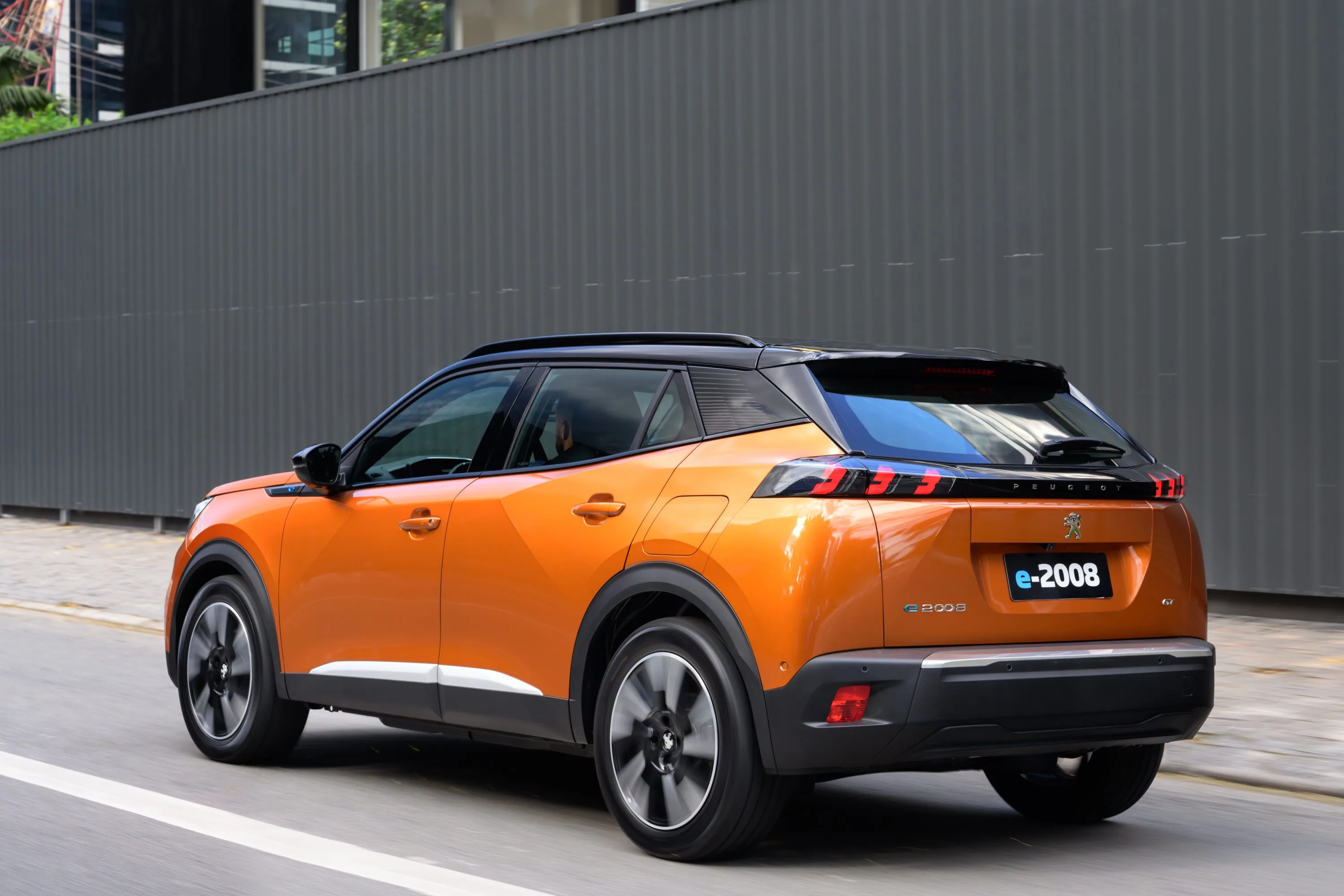 Peugeot E 2008 Gt É Um Suv Elétrico Com Preço De Fiat Quatro Rodas