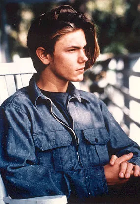 Picture Of River Phoenix