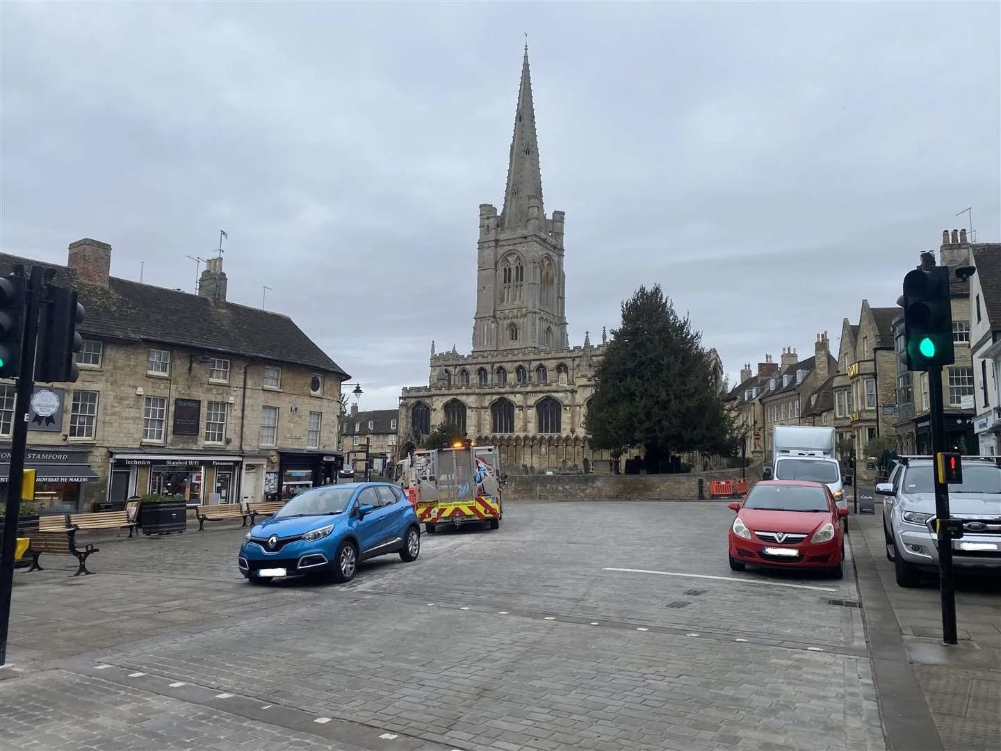Red Lion Square In Stamford Reopens