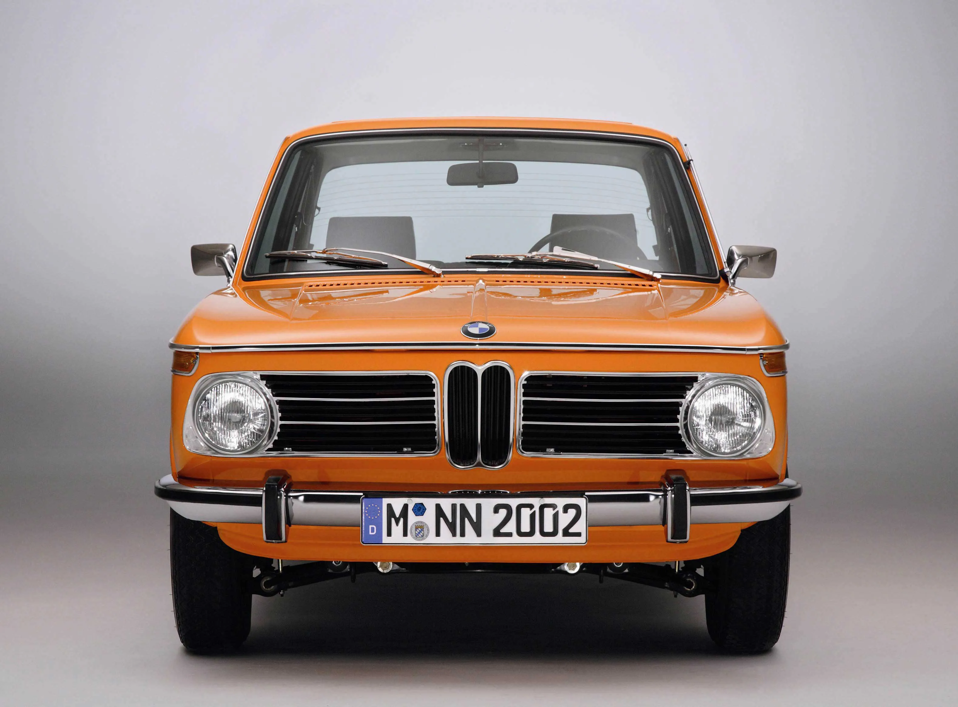 Retrospective Driving Impressions Of A Bmw 2002