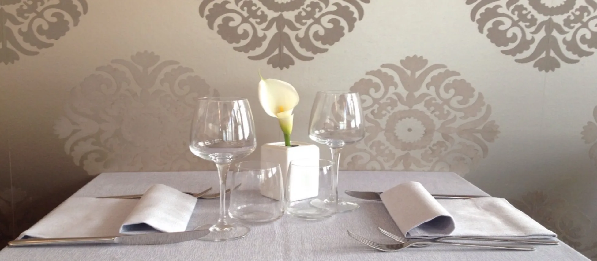 Ristorante Di Pesce Ampere A Milano