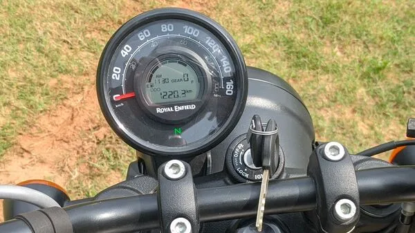 Royal Enfield Hunter 350 First Ride Review What S All The Roar About Ht Auto