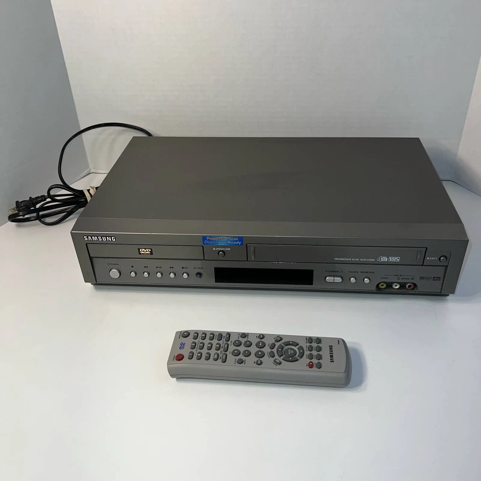 Samsung Dvd V3500 Dvd Vhs Vcr Combo Player Vhs Recorder With Remote