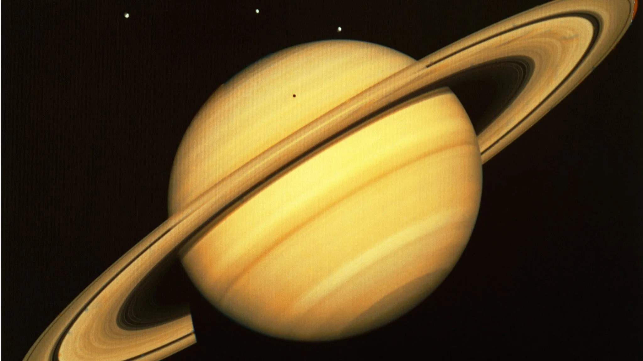 Saturn Five Things We Ve Learnt In The Last Five Years Cbbc Newsround