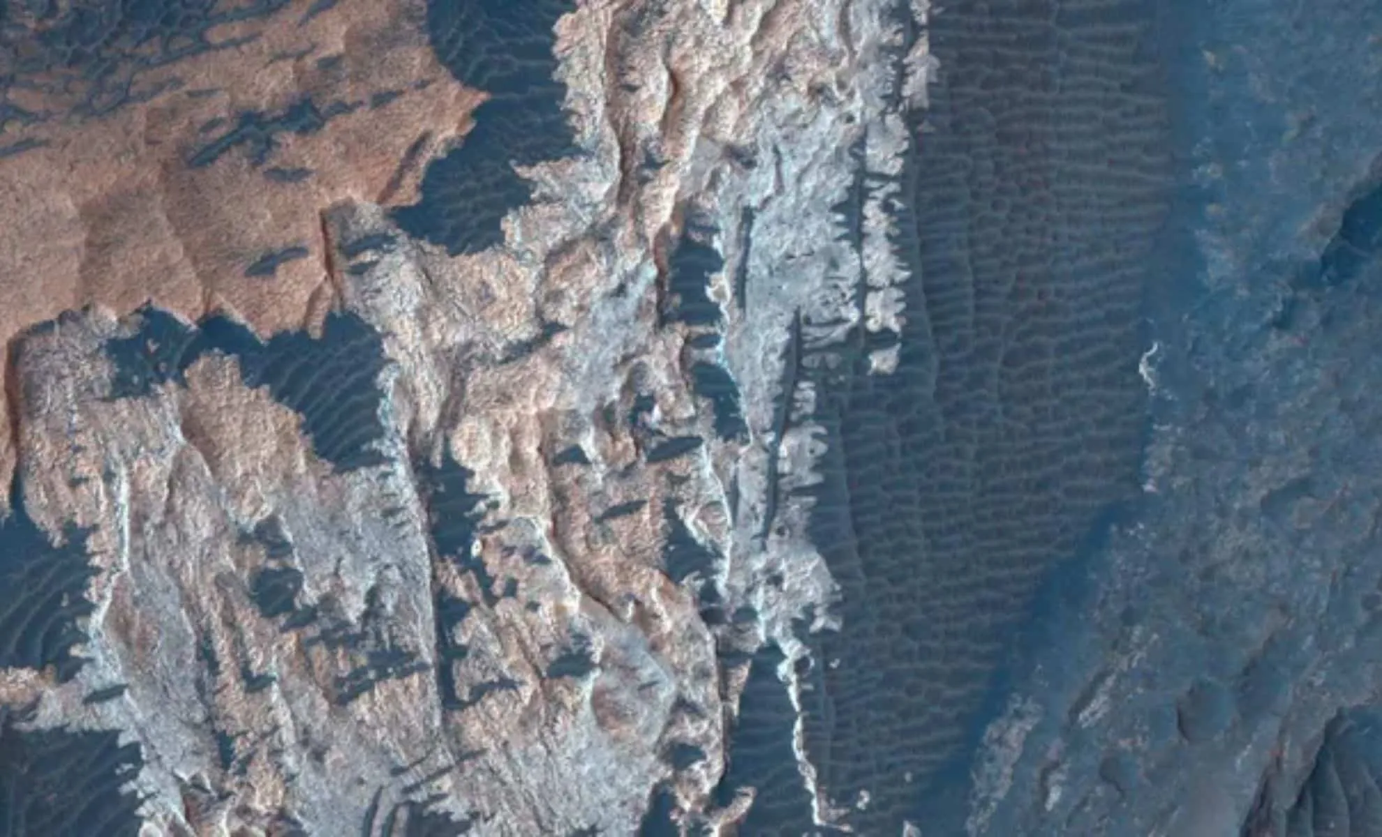 Scientists Just Found A Mysterious Substance On Mars That Could Be Unlike Anything On Earth