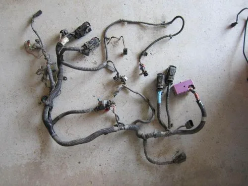 Sell 03 Saturn Vue 2 2 Ecotec Engine Wire Harness W Cvt Automatictransmission In Warman