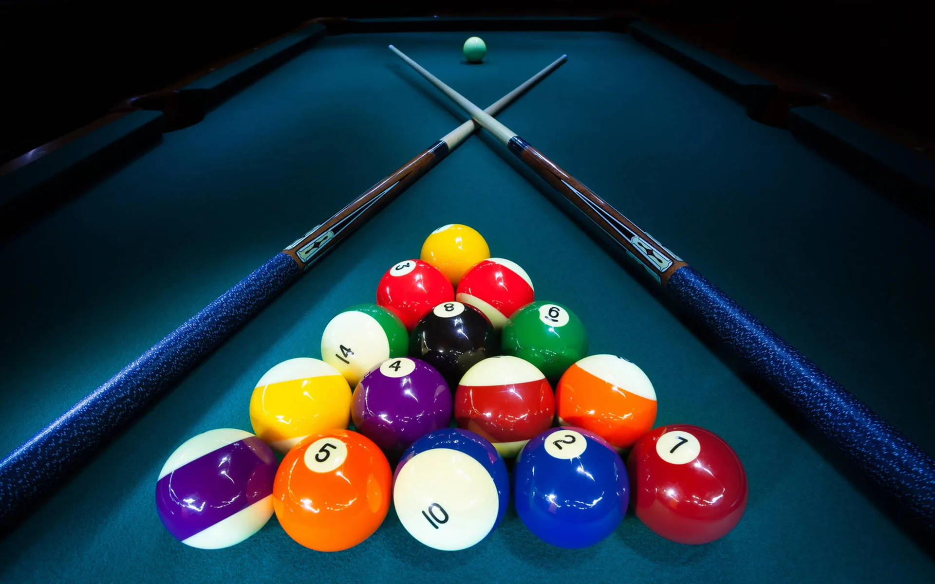 Snooker Club Wallpaper