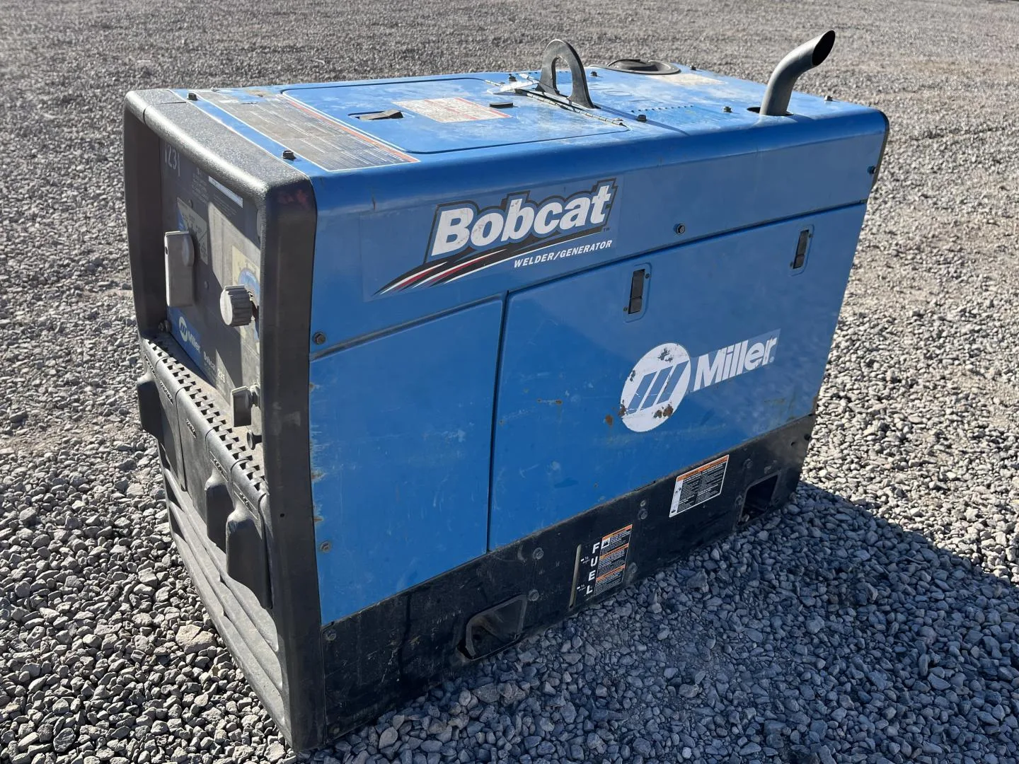 Soldadora Miller Bobcat 225 Venta De Maquinaria Wiebe