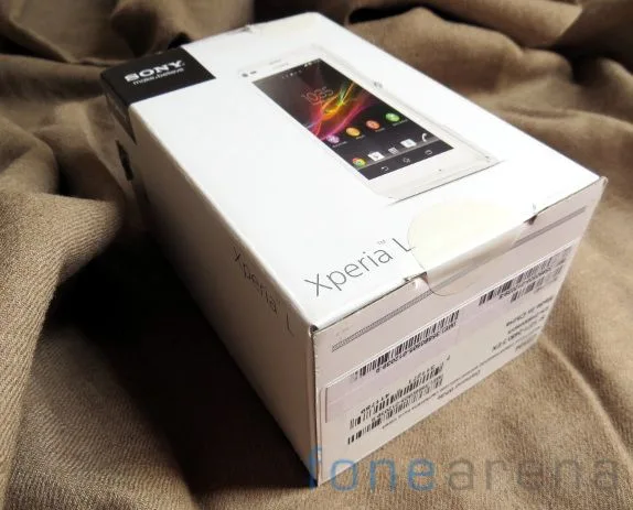 Sony Xperia L Unboxing
