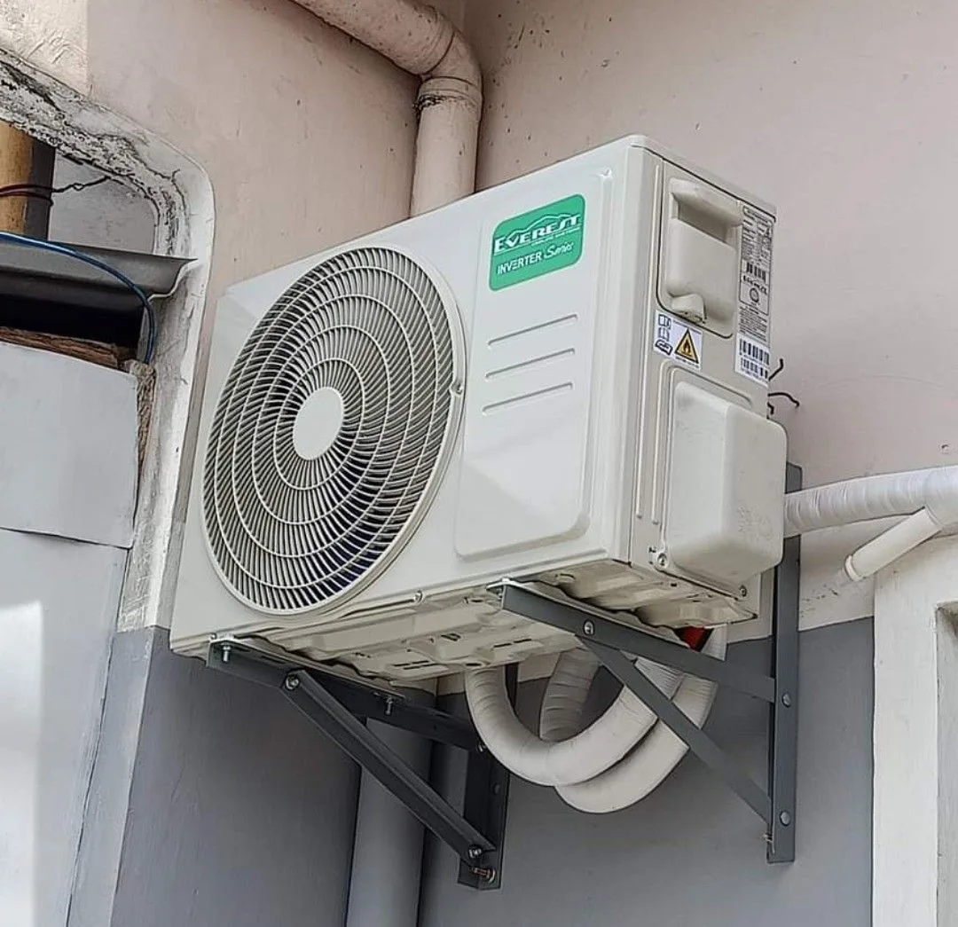 Split Type Aircon Everest On Carousell