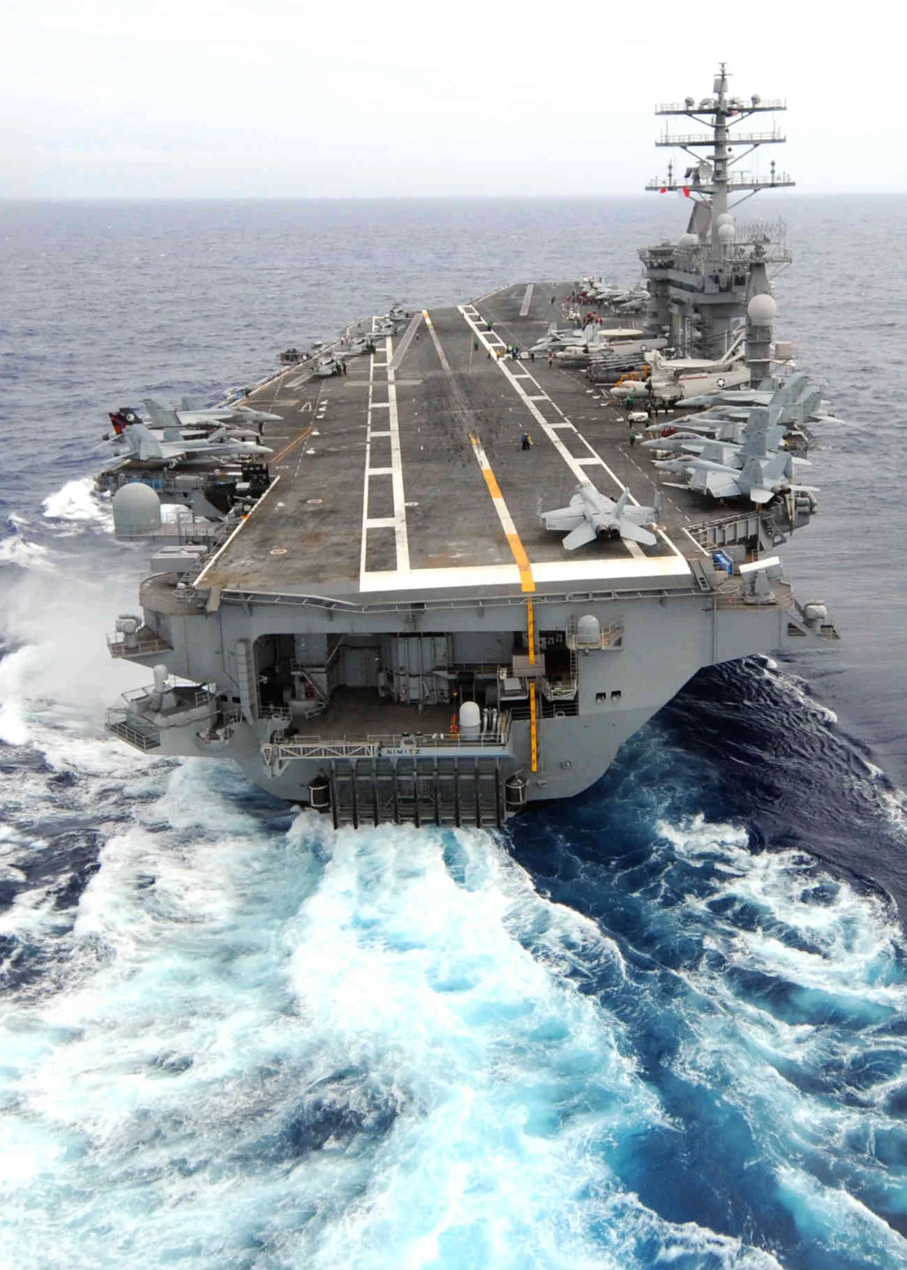Stunning Us Aircraft Carrier Images Pictures At Sea The Flight Deck Navy Carriers
