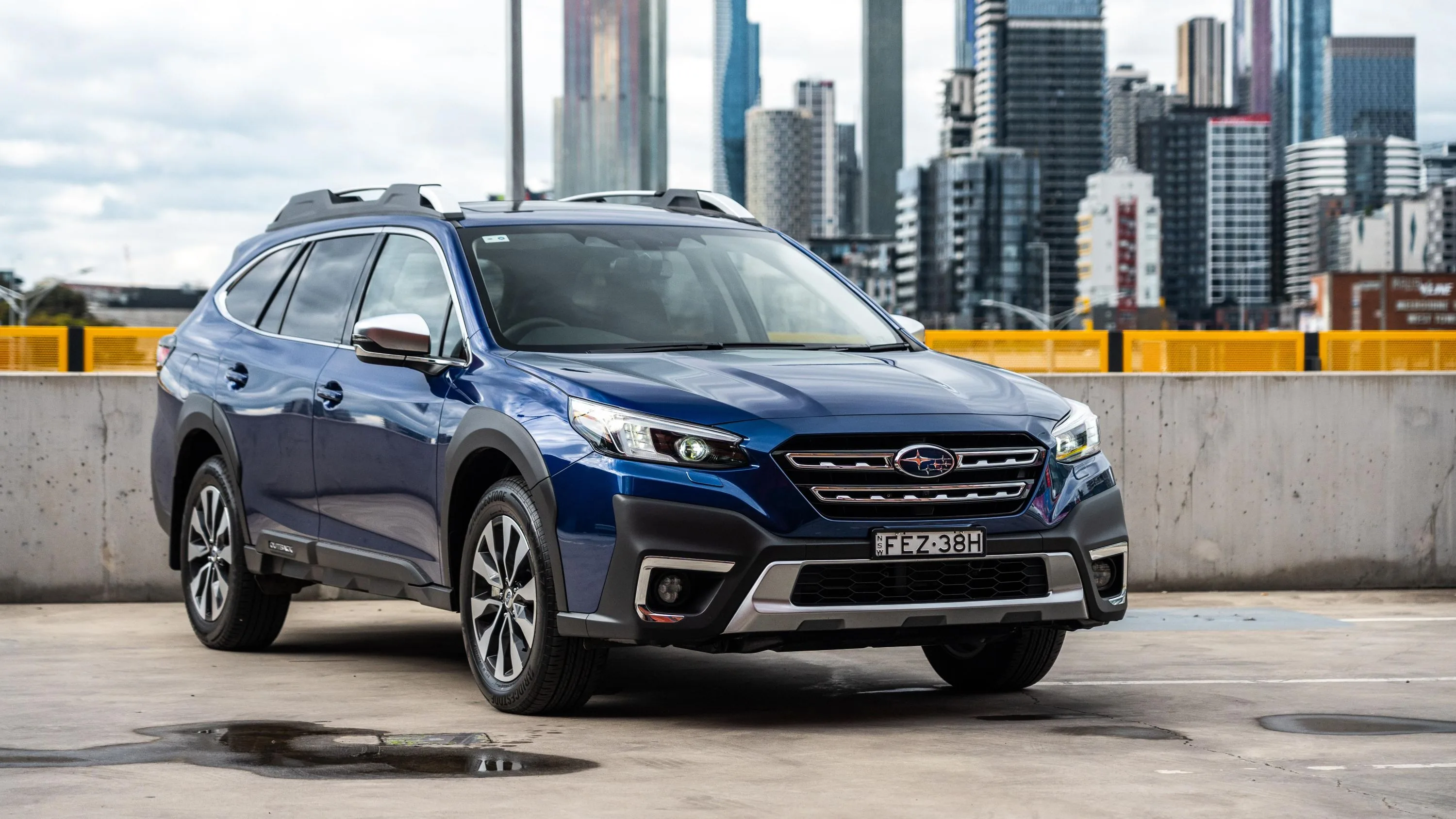 Subaru Outback Vs Zeekr 7X Comparison Carexpert