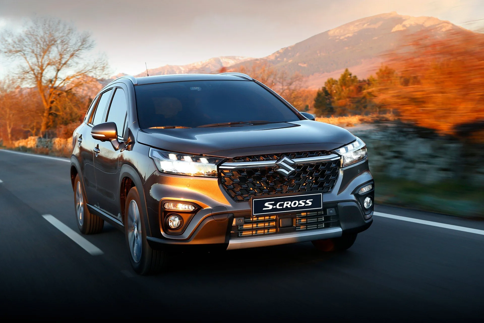 Suzuki S Cross Hybrid Debutta La Nuova Versione Full Hybrid 1 5 140V