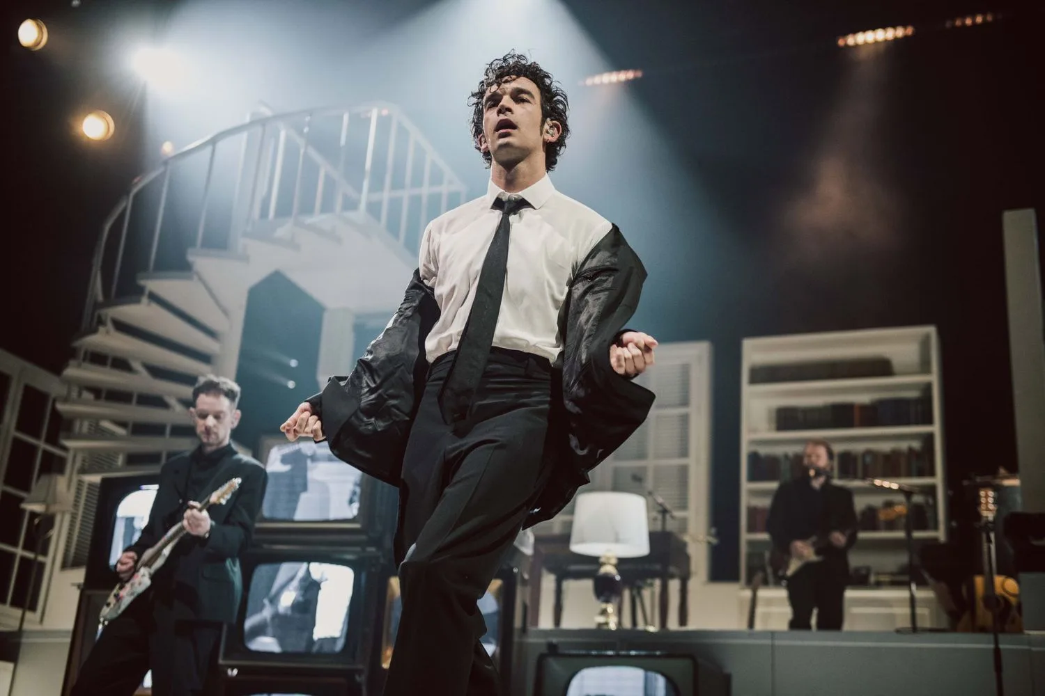 The 1975 S At Their Very Best Tour Inside The Band S Fall Run