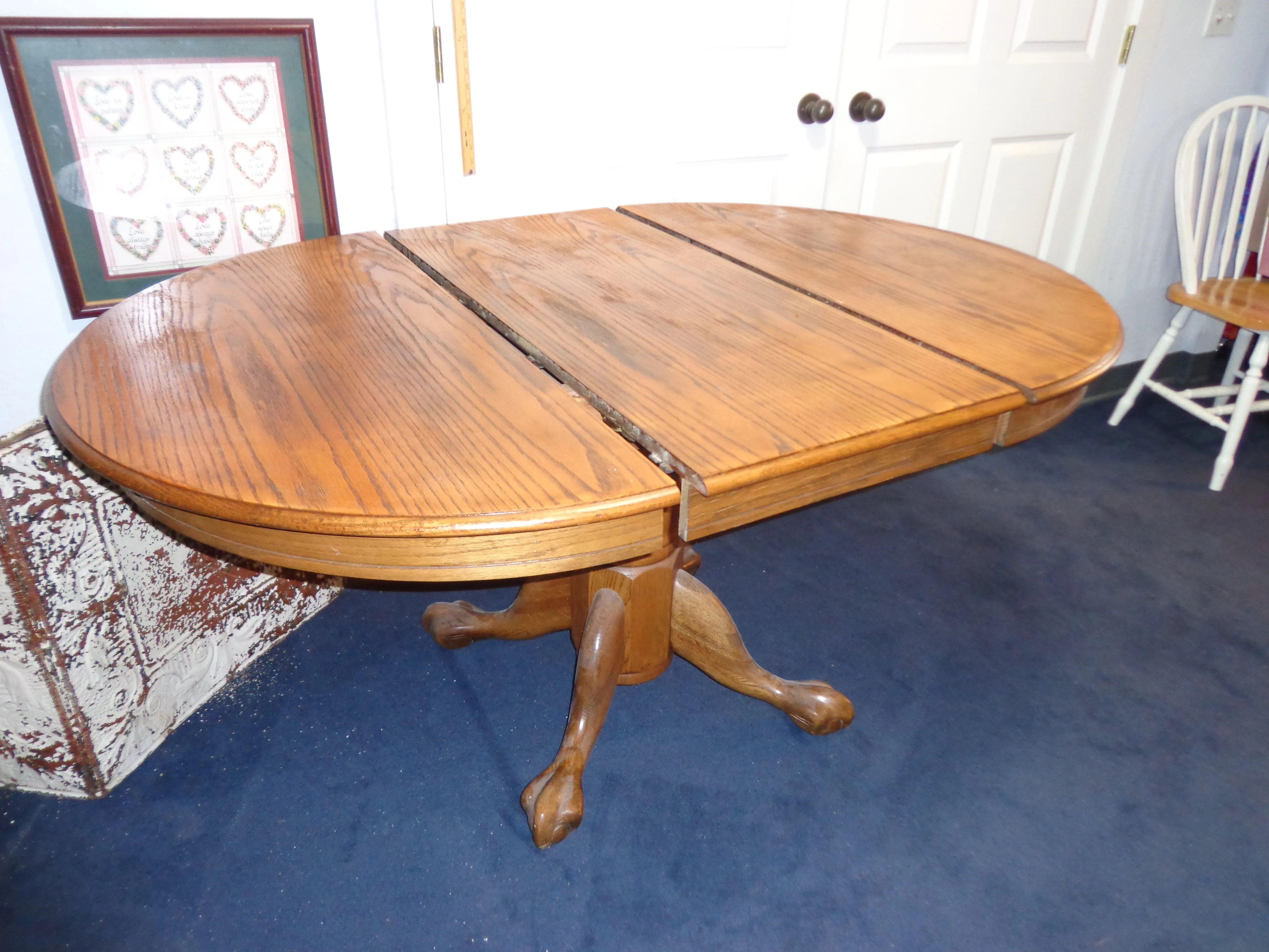 The Benefits Of A Round Dining Table With Leaves Table Round Ideas