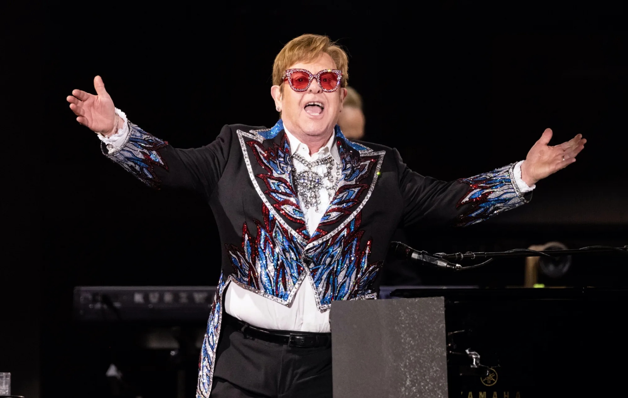 The Best Moments Of Elton John S Farewell Yellow Brick Road Tour