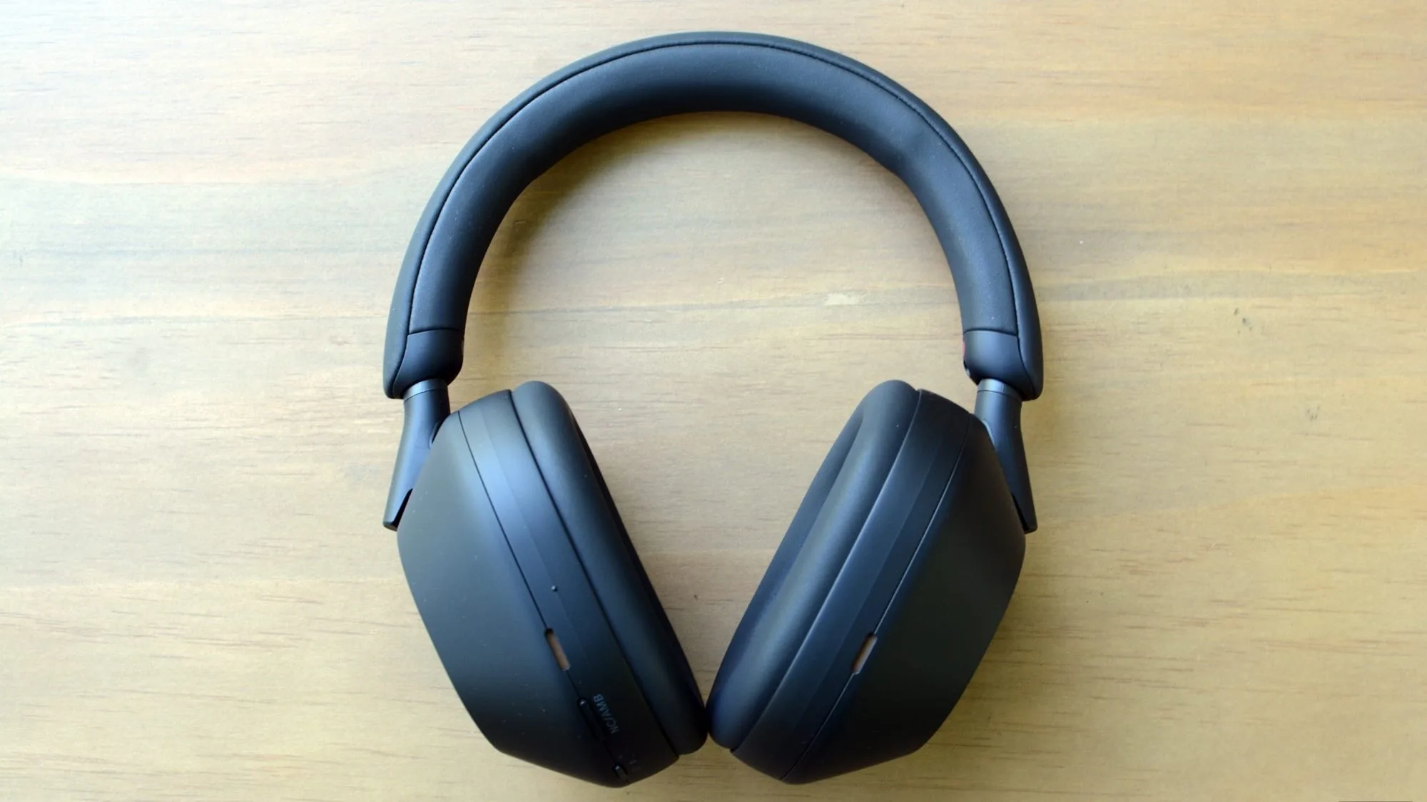 The Best Wireless Headphones For 2023 Producthubspot