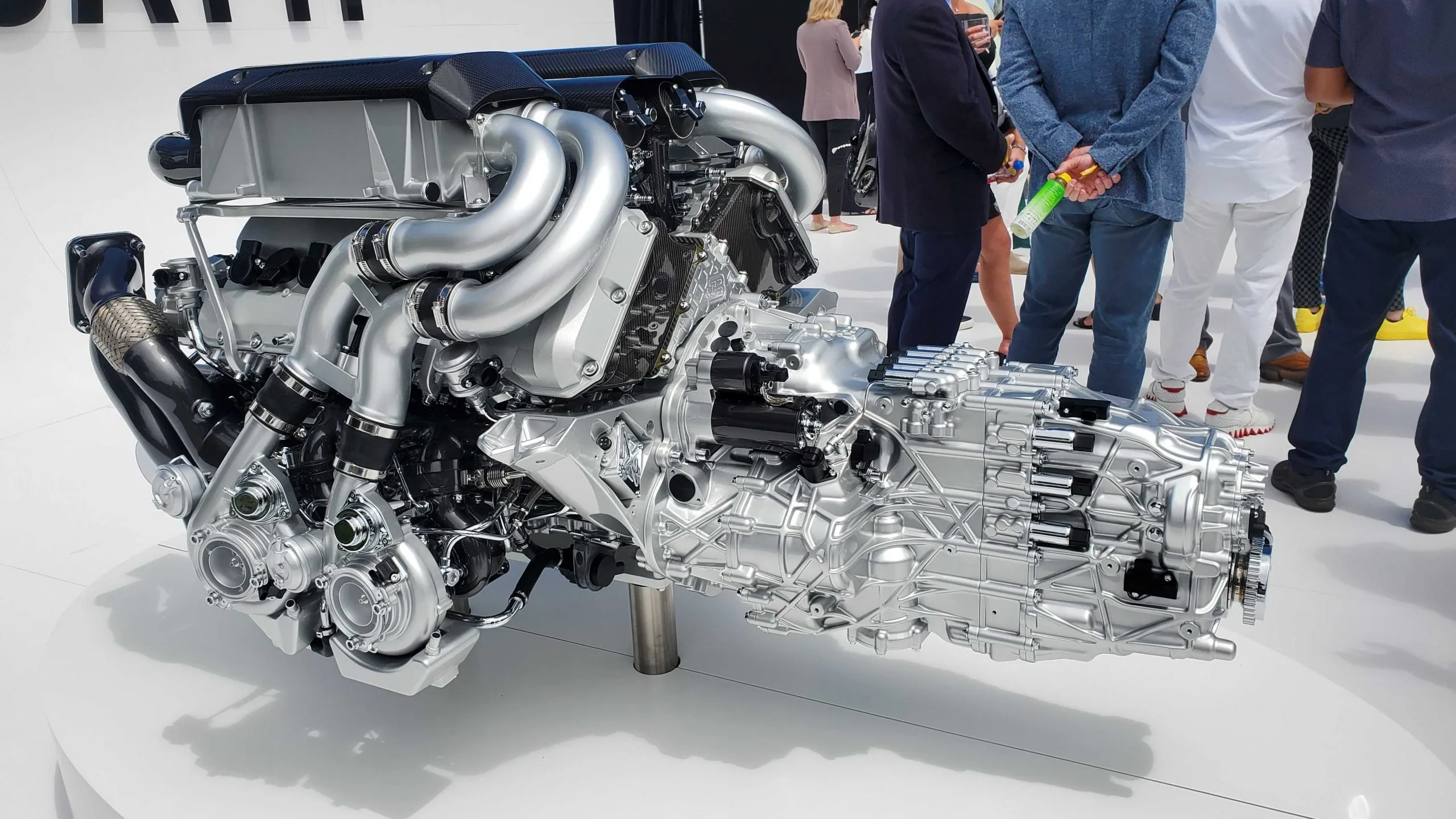The Bugatti W16 Mistral Is The Swan Song For The Incredible W16 Engine Trendingus