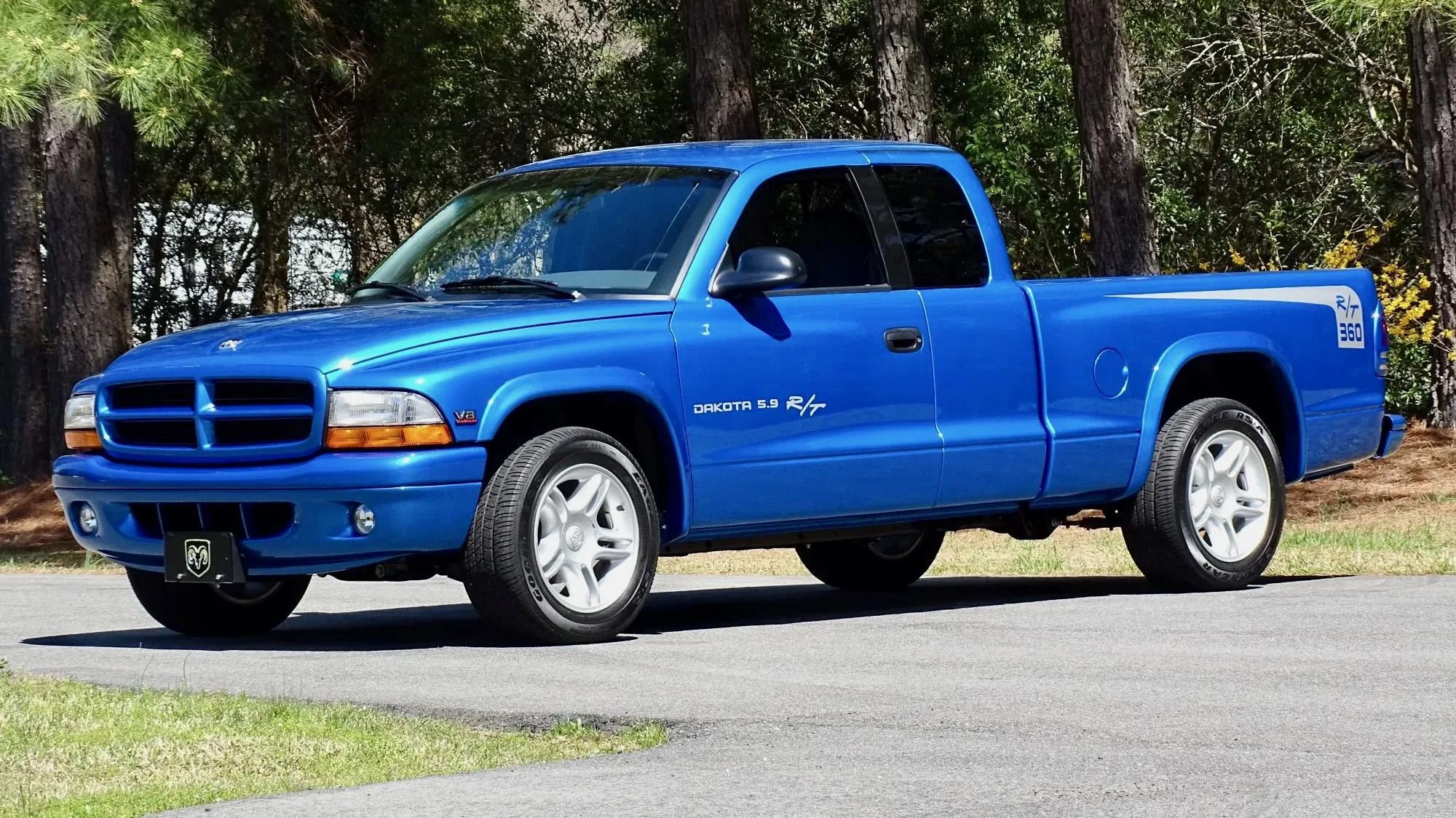 The End Of The Magnum Dodge Dakota R T 45 Off