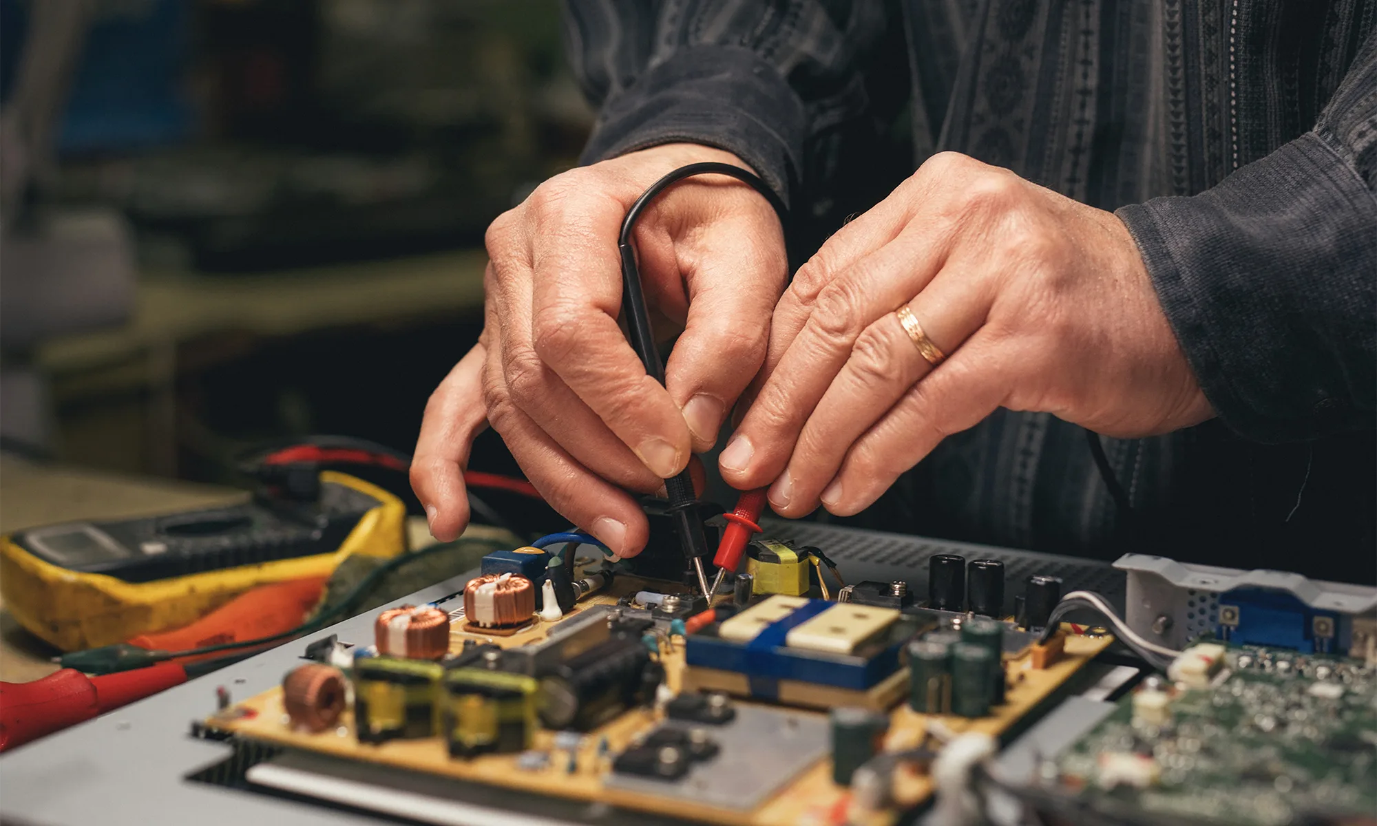The Eu Is Giving Citizens The Right To Repair Electronics Here S What That Could Mean For