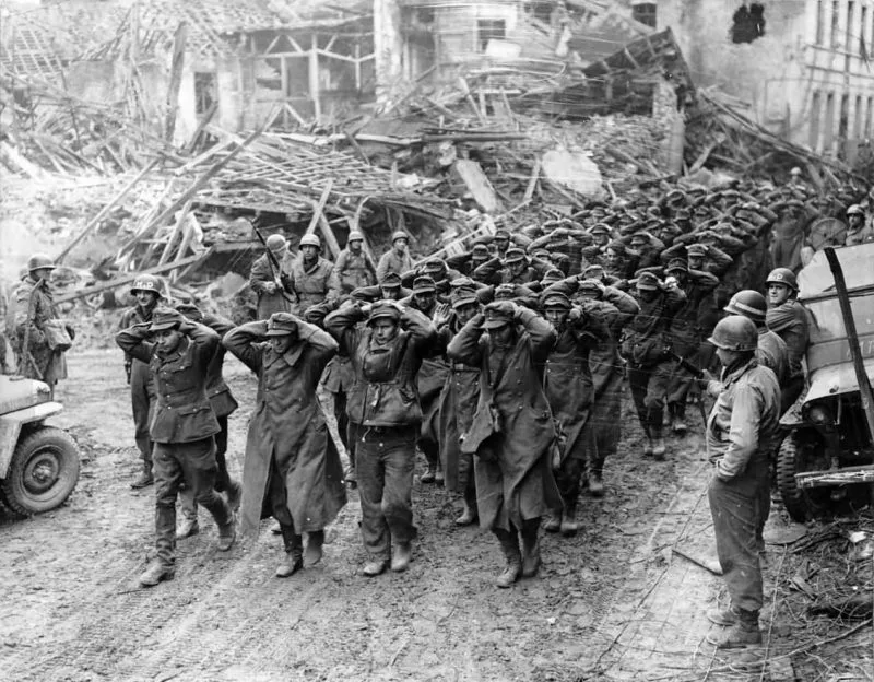 The Fall Of Ww2 Era Germany In 30 Images War History Online