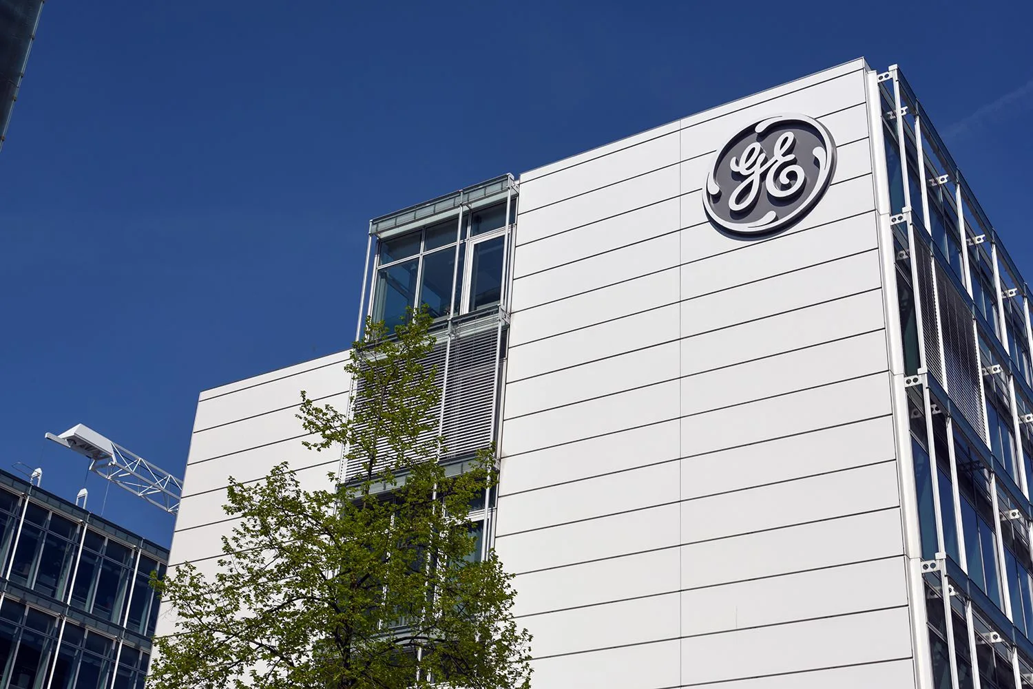 The Rise And Fall Of General Electric Ge