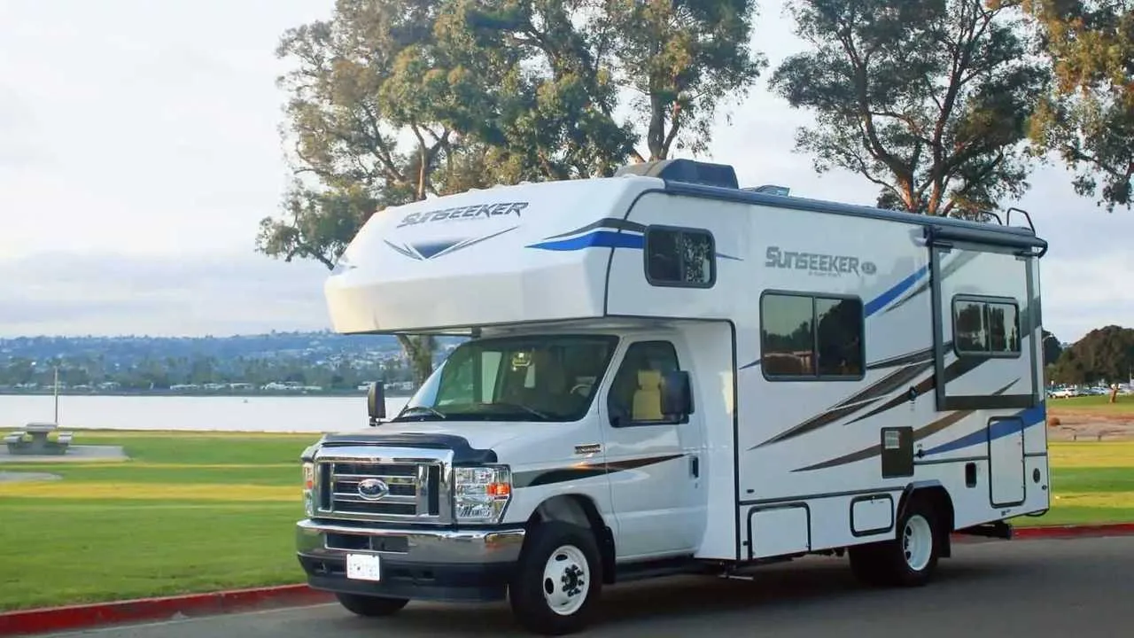 Top Rvs To Rent For A Family Of Four
