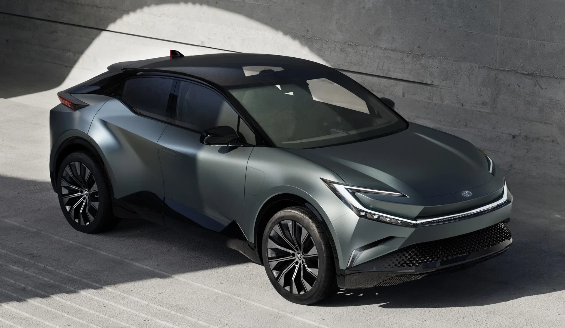 Toyota Small Suv 2025 Dolli Miranda