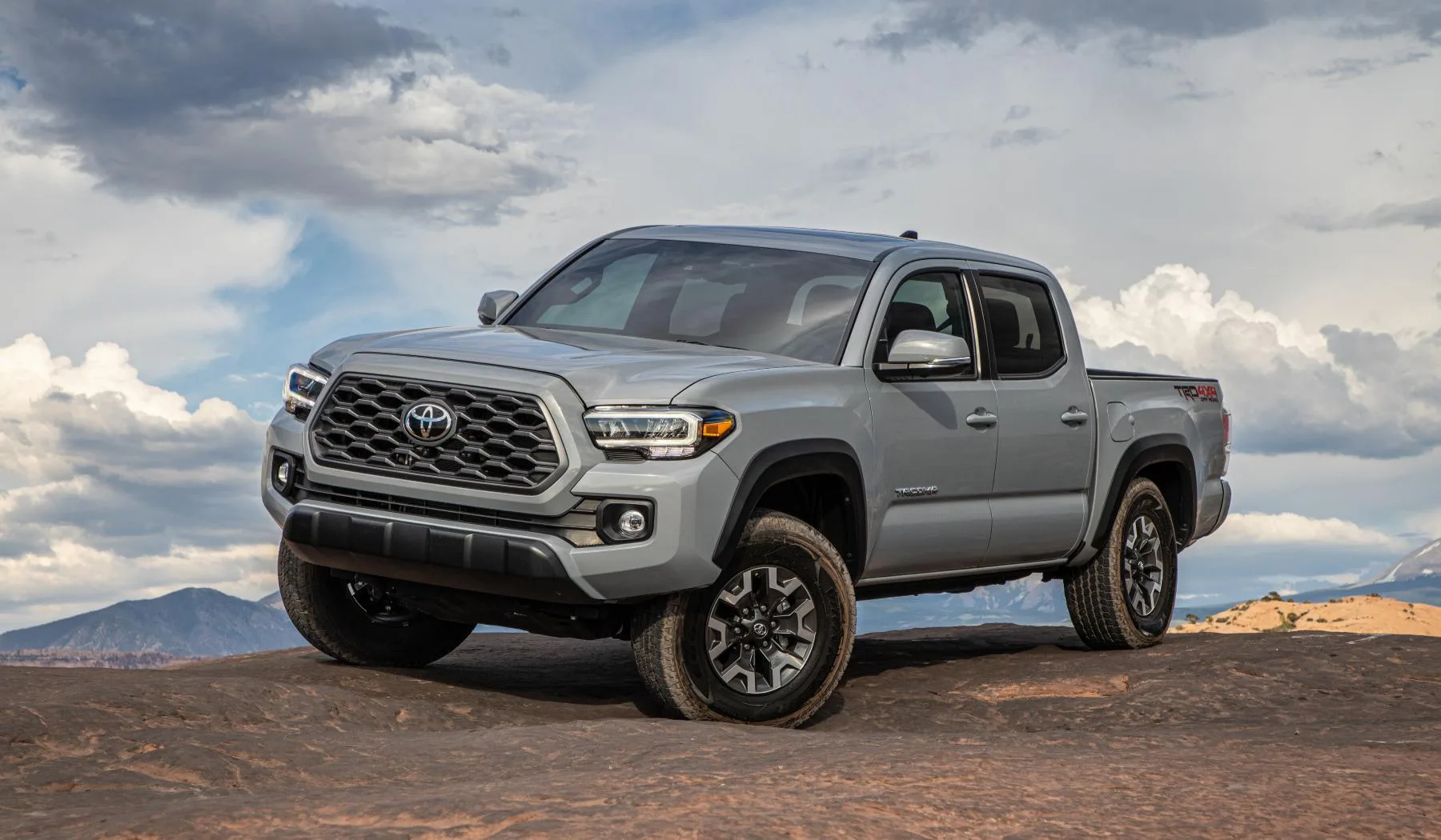 Toyota Tacoma 2021 With V6 Towing Package