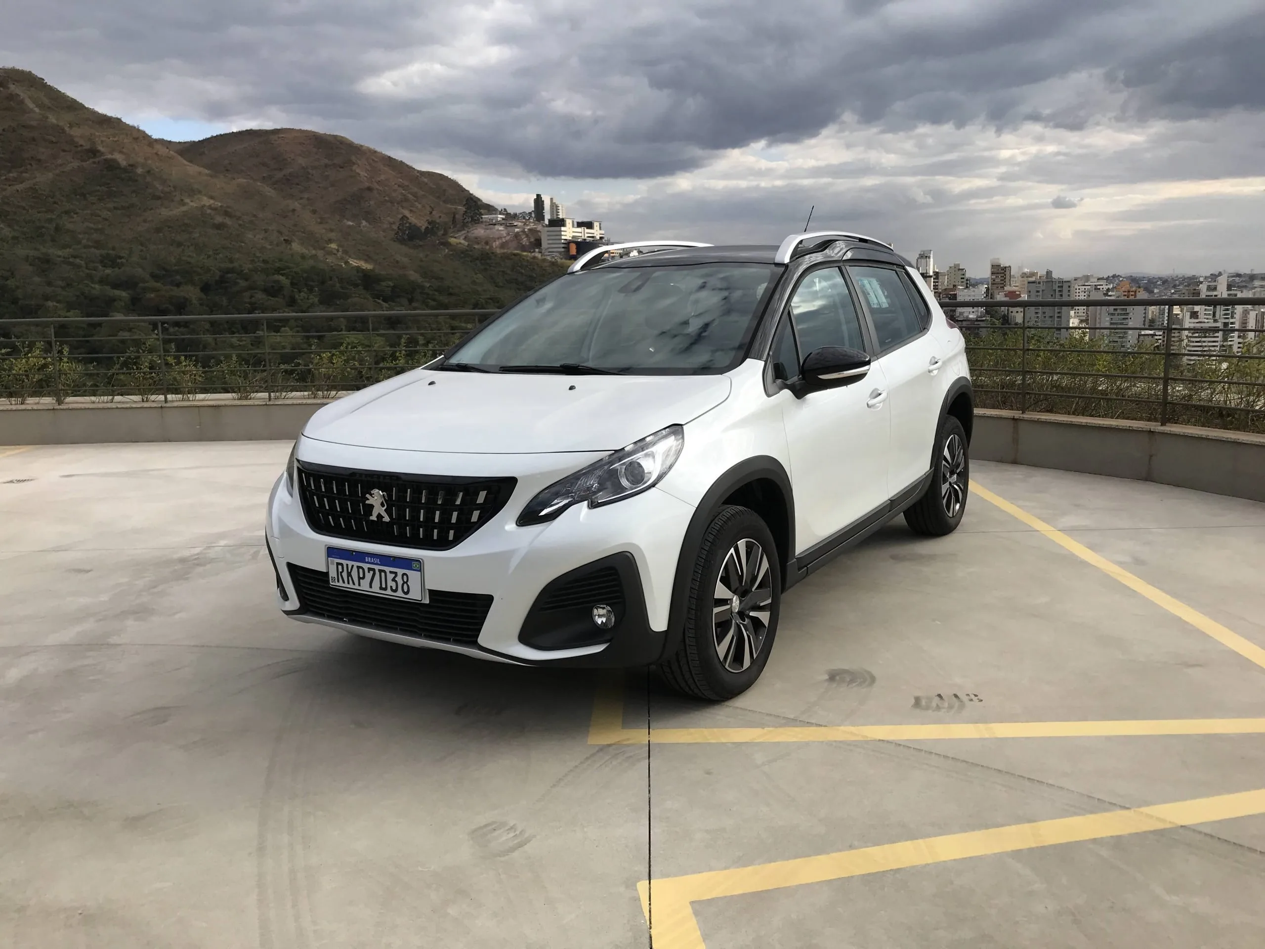 Vídeo Avaliação Do Peugeot 2008 Griffe Thp 1 6 2022