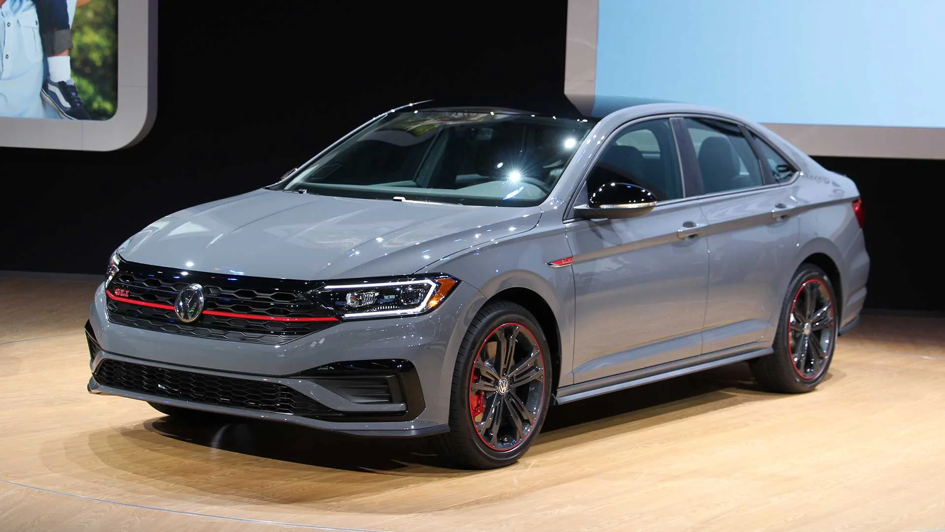 Volkswagen Estuda Lançar Jetta R De 300 Cv Revela Executivo