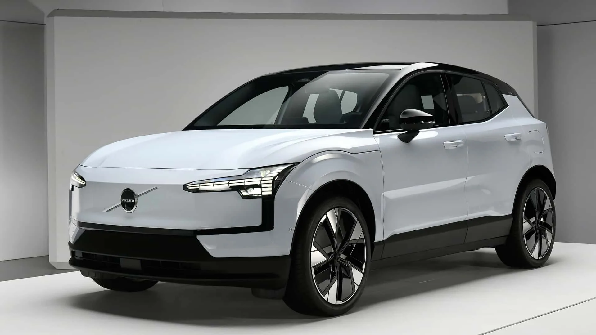 Volvo Ex30 Terá Atraso De 1 Ano Nos Eua Por Culpa Do Imposto Para Chineses