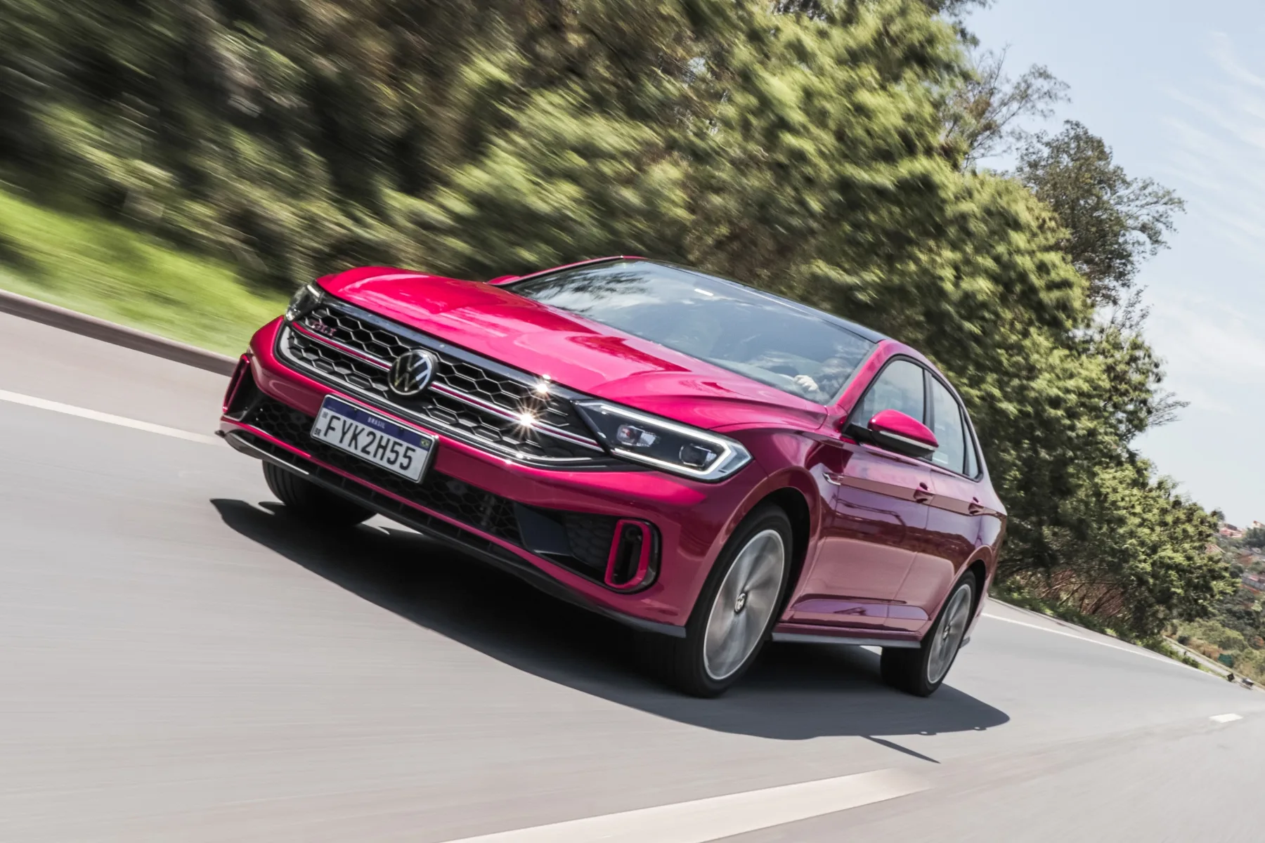 Vw Jetta Gli 350 Tsi Sedan Médio Com Pegada Esportiva