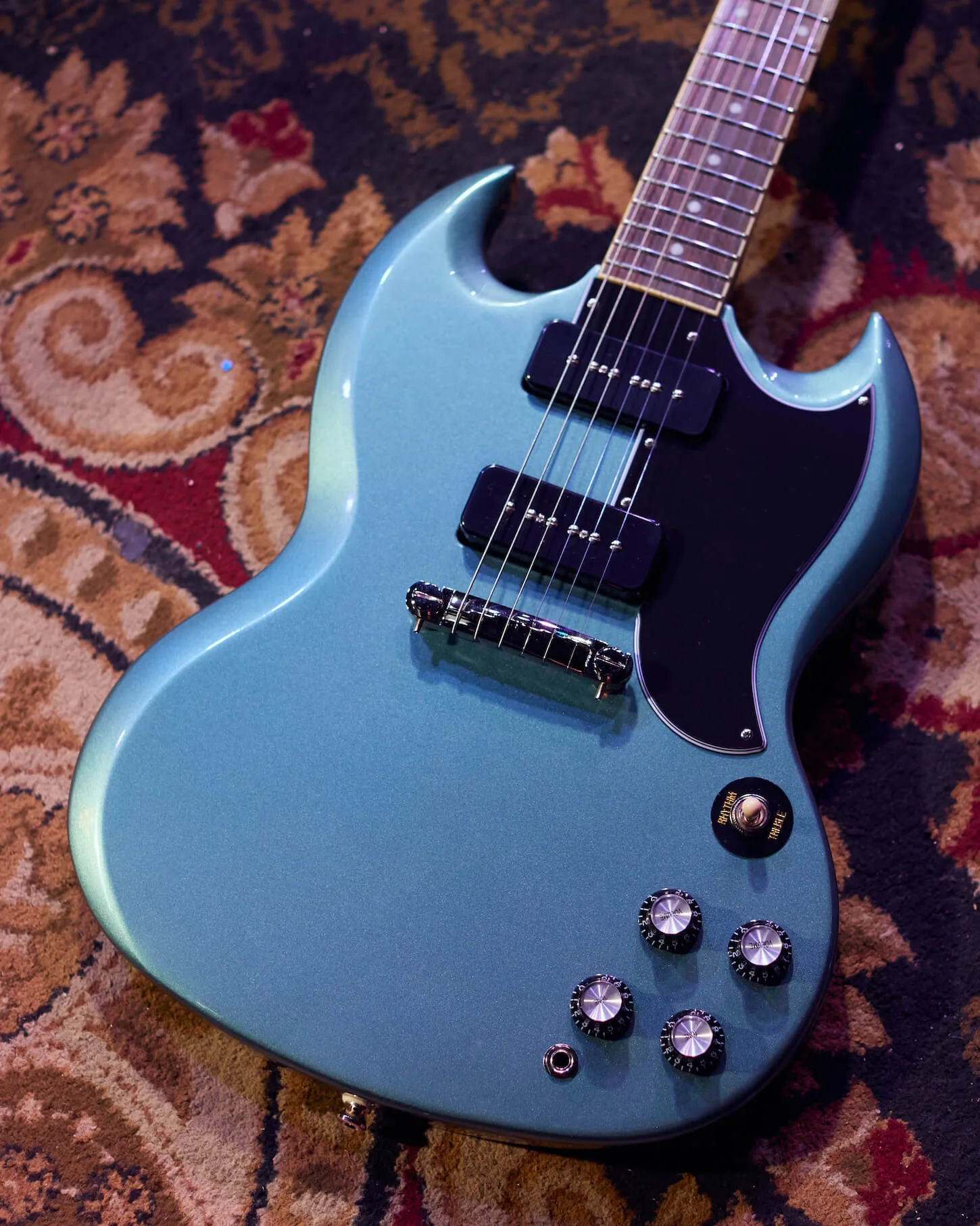 Watch Epiphone S New Inspired By Gibson Les Pauls And Its 2020 Line Of Guitars