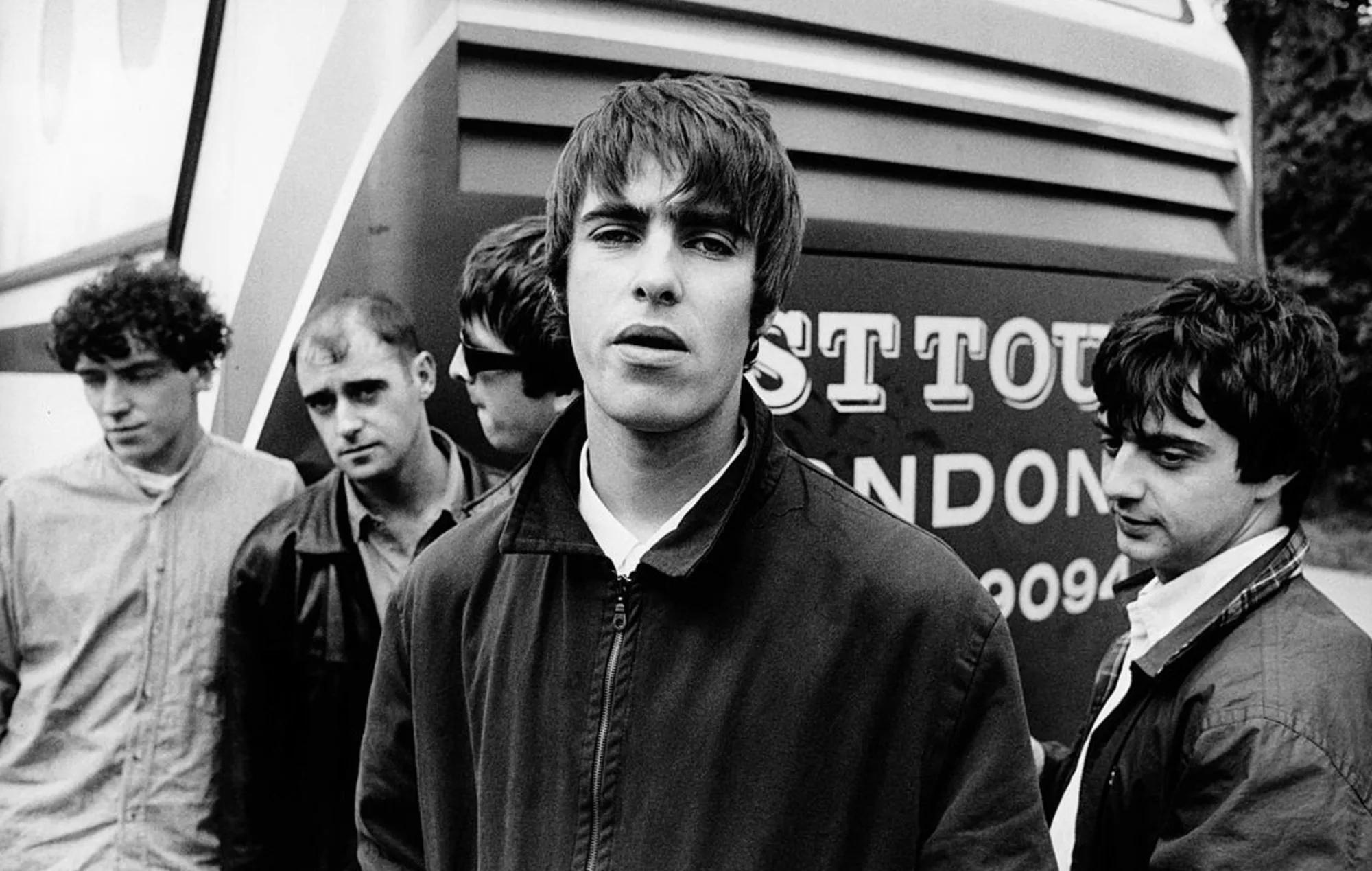 Watch Track By Track Breakdown Of Oasis What S The Story Morning Glory