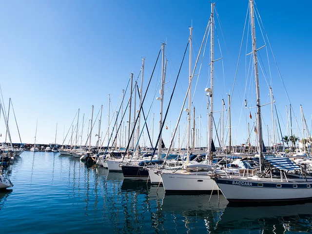 What Is A Harbour Facts For Kids People Places Kinooze