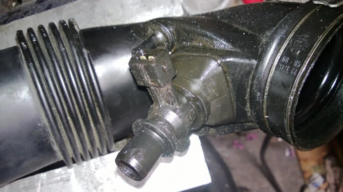 What Is This Thing On The Pcv Volvo Forums Volvo Enthusiasts Forum