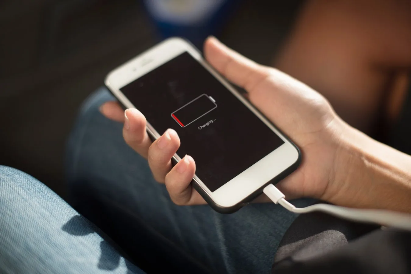 Why Charging Your Gadgets Over 80 Is Such A Bad Idea Ifixit