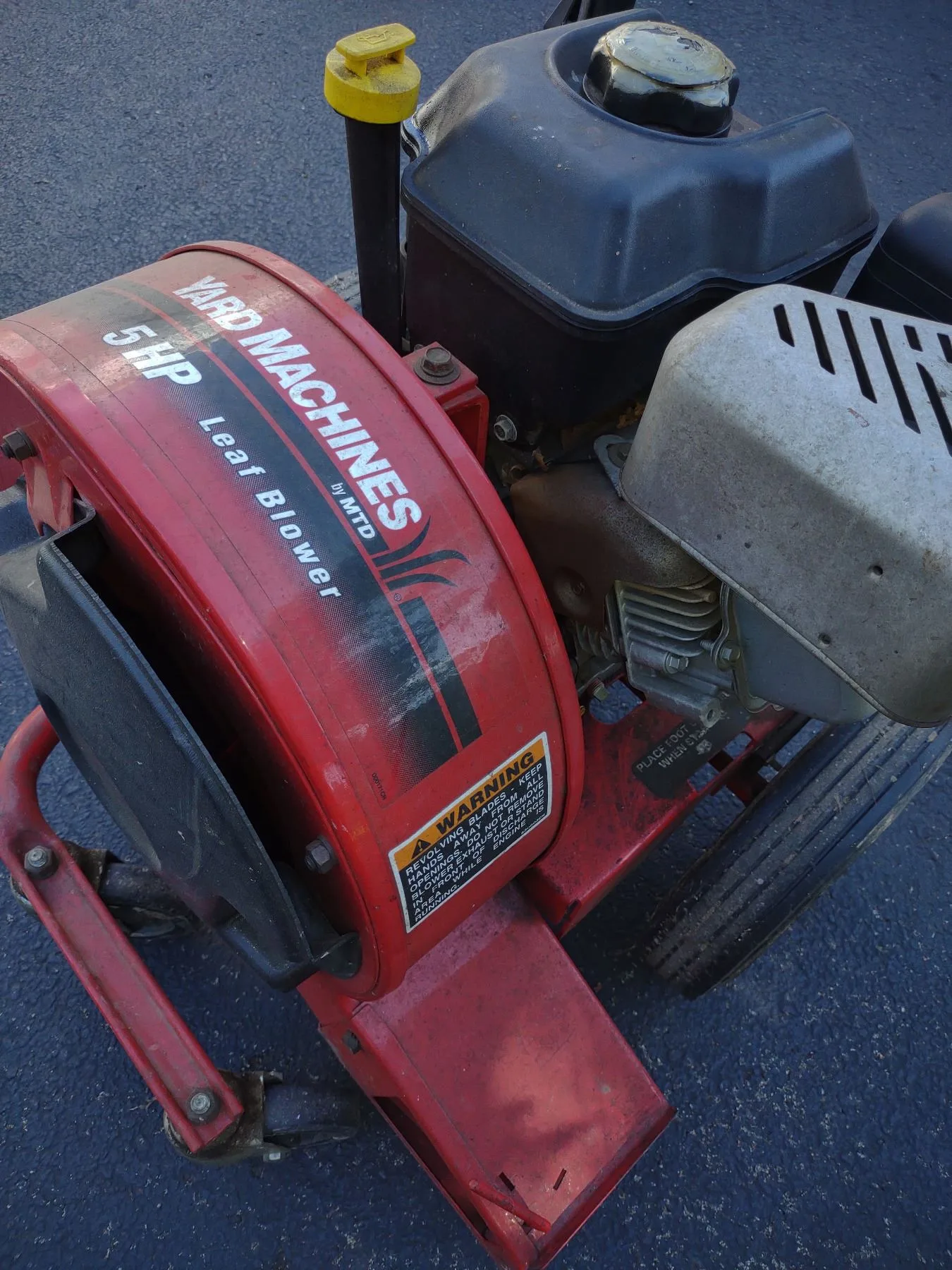 Yard Machine 5Hp Leaf Blower